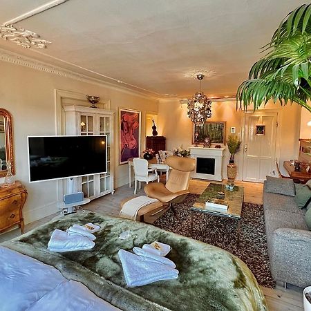 Four Individual Beautiful Spacious Rooms In Stylish Apartment Kopenhagen Bagian luar foto