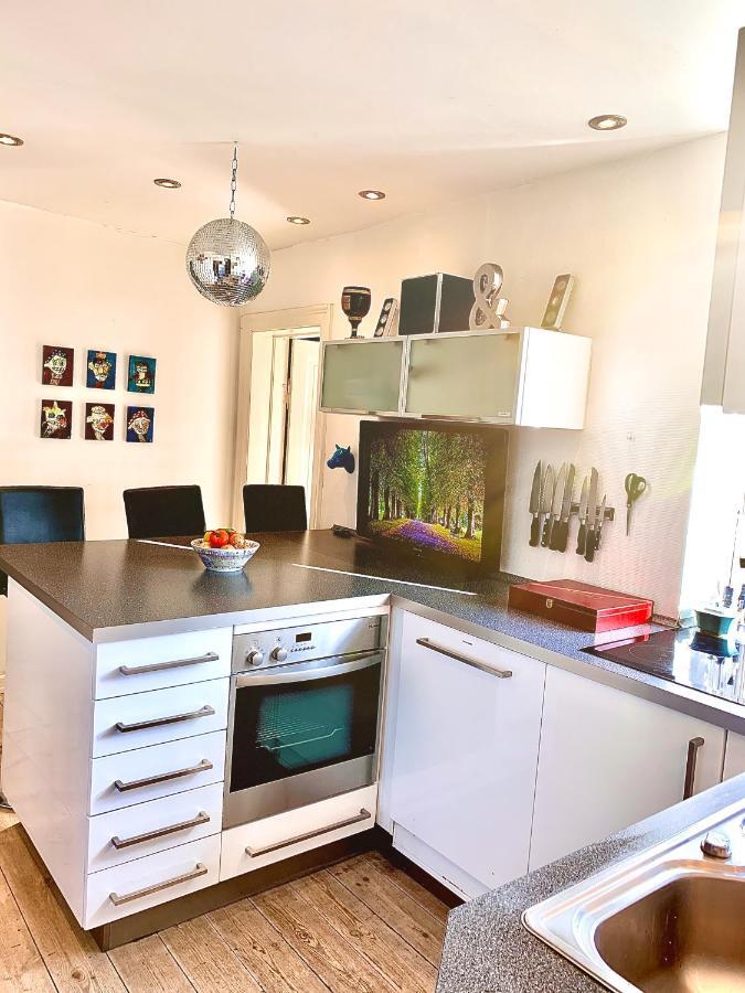 Four Individual Beautiful Spacious Rooms In Stylish Apartment Kopenhagen Bagian luar foto